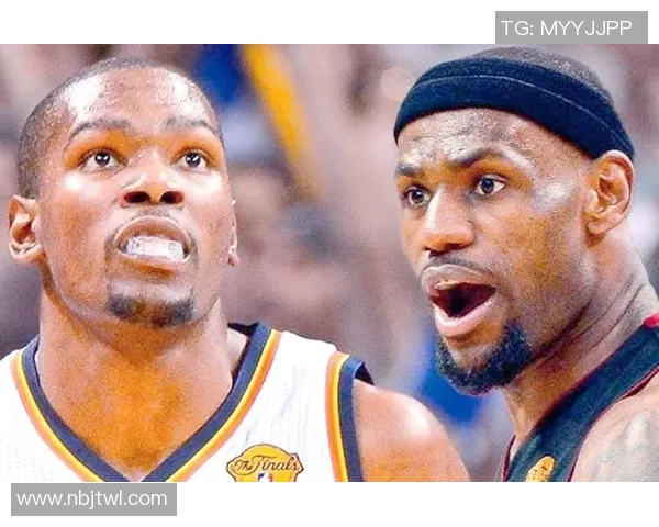 詹姆斯与杜兰特对决瞬间的精彩瞬间与篮球传奇的碰撞